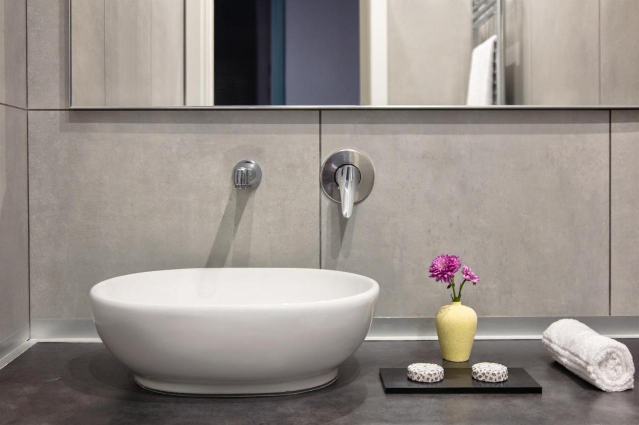 Enjoy Art Bed & Breakfast Napoli Bagian luar foto